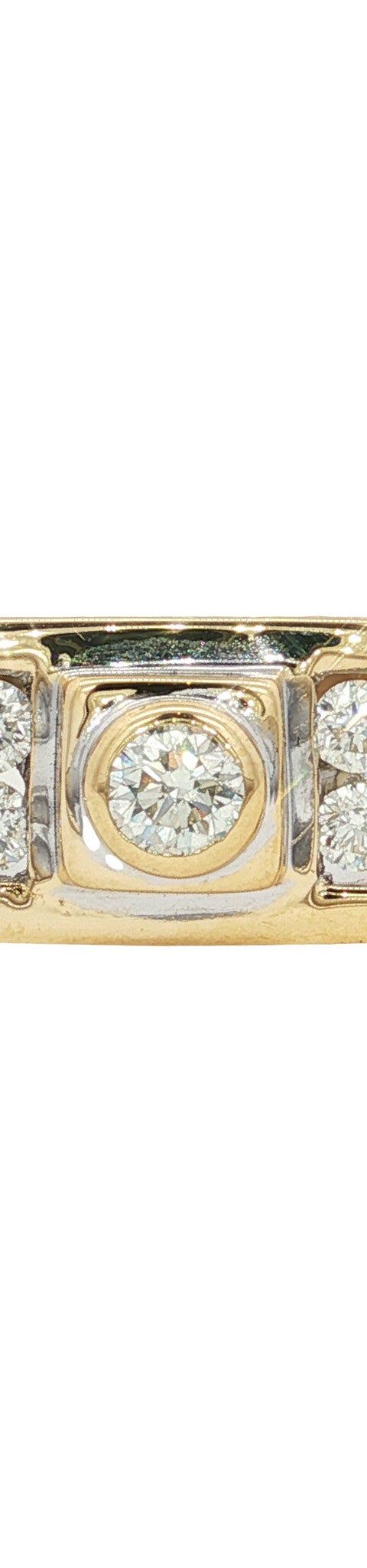 Vintage 14K Gold Ring with Diamond